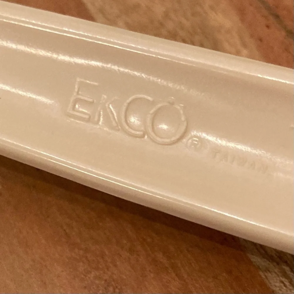 Vintage Ekco Cream Solid Plastic Kitchen Spoon